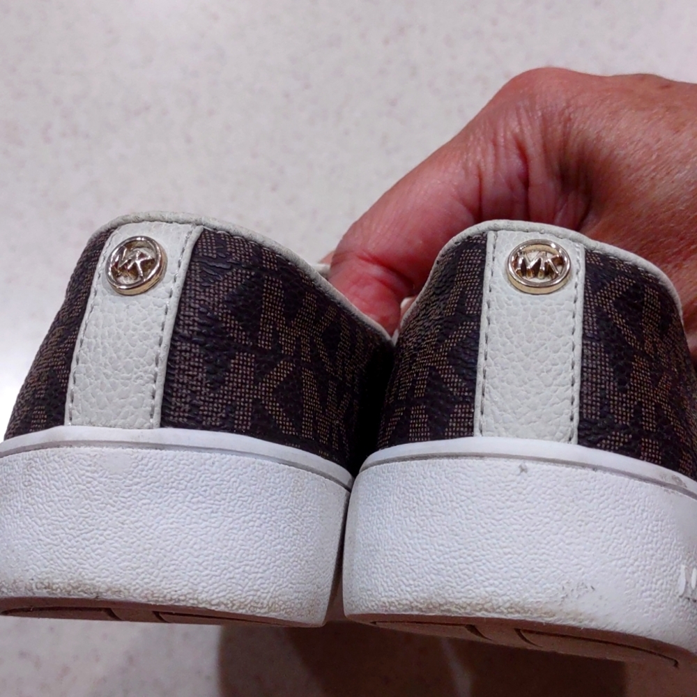 Michael Kors Little Girl's Jem Castro Logo Print Slip-on Shoes Size 11 GUC - Picture 7 of 14